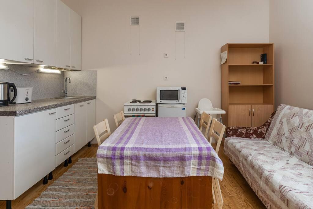 Pueha Vaimu Kuelaliskorter Tallin