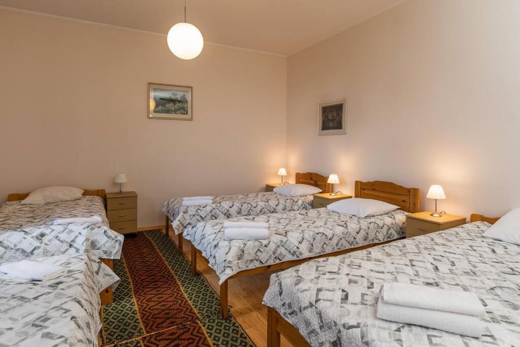 Pueha Vaimu Kuelaliskorter Apartament Tallin